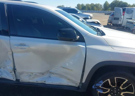 2019 GMC Acadia Slt-1 z USA, uszkodzony, nr VIN 1GKKNMLS2KZ160642